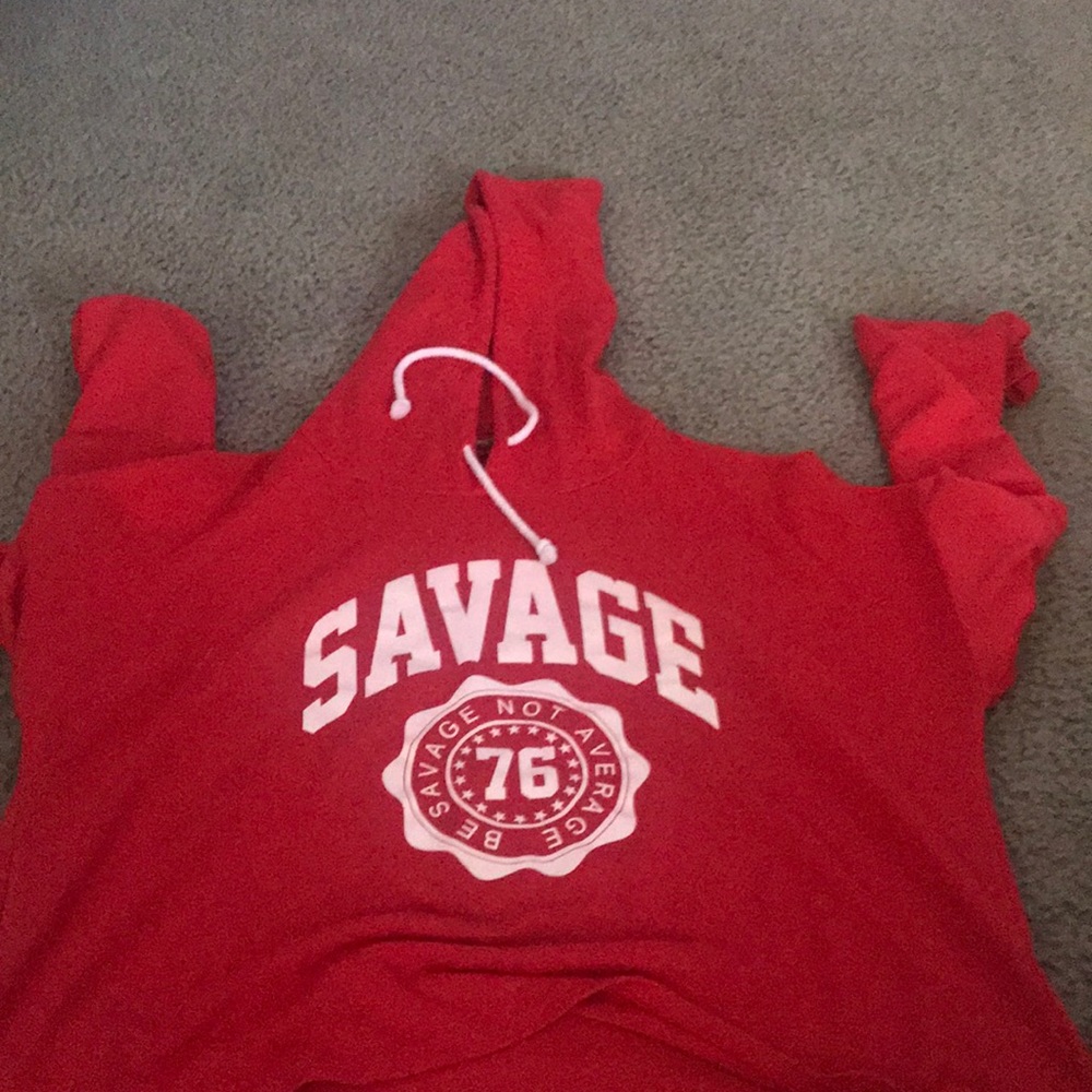 Savage pullover